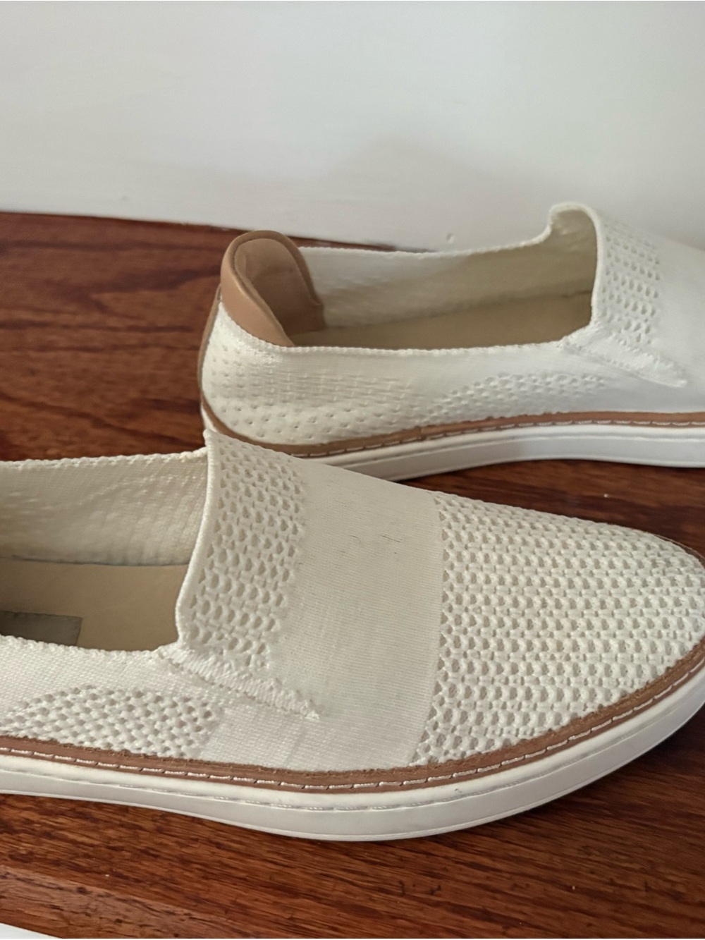 UGG women’s Slip-On Knit Loafers in Off-White with Tan Trim
